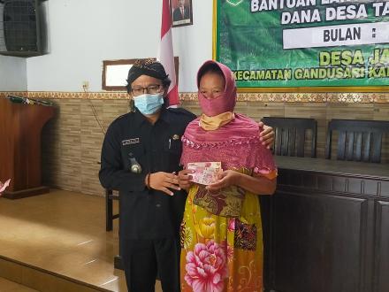 Penyaluran BLT DD 2022 Bulan Mei - Desa Jajar  Kec. Gandusari Trenggalek